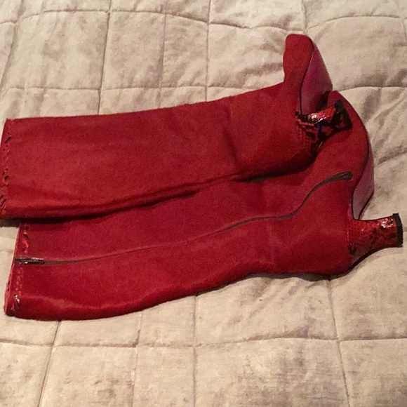 Emmanuel Ungaro Paris Red Calf Hair Snake Detailing Zip Up Boots size 7 1/2 M - Picture 2 of 16